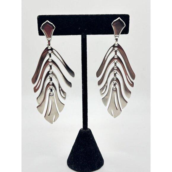 Kendra Scott Lotus Statement Earrings Silver Plated Dangle With Textured Design - Picture 3 of 7